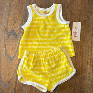 Cat and Jack 2 piece Set NWT